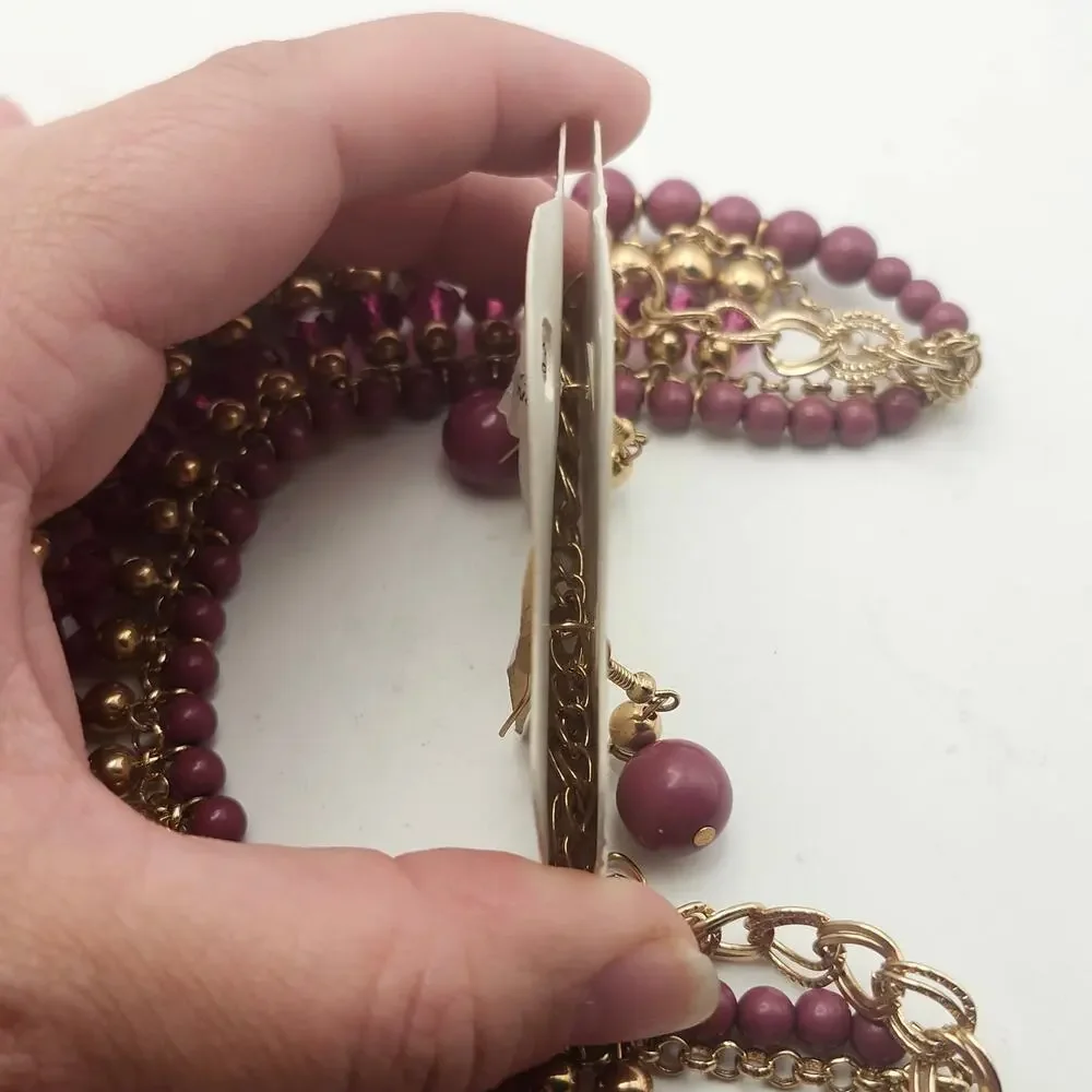 Glik's Burgundy Glass Bead Gold Tone Layered Bib Necklace Earrings Set Carded